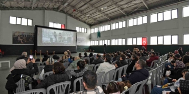 osmangazide-yariyil-tatiline-sinema-dokunusu-Wn4lvkaH.jpg