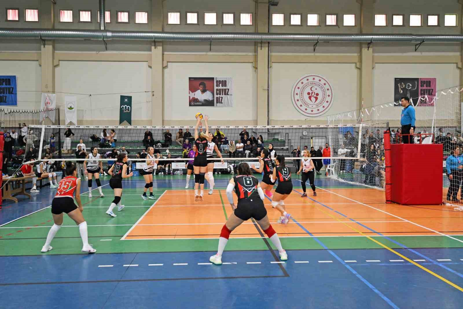 osmangaziden bursanin fethine yakisan turnuva 2 VcOQaq5z