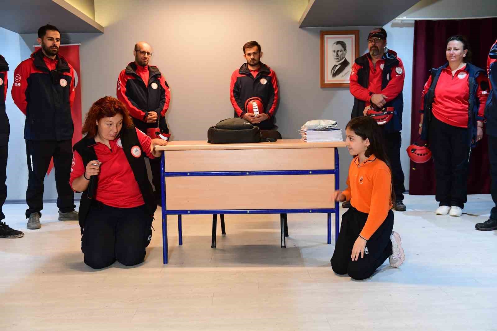 osmangaziden ogrencilere hayat kurtaran egitim 4 6Ve44Vga
