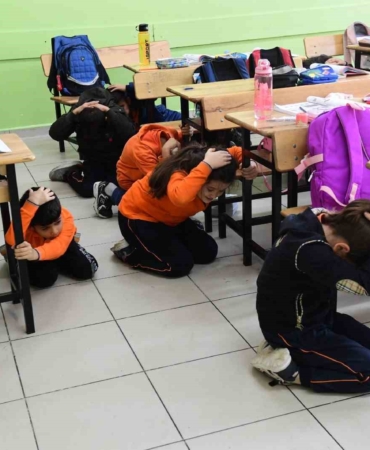 osmangaziden-ogrencilere-hayat-kurtaran-egitim-LLYt7J76.jpg