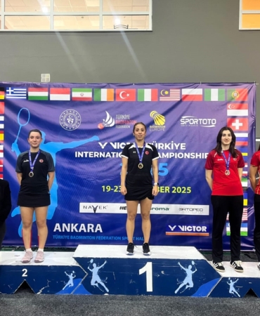 osmangazili-badmintoncu-adini-zirveye-yazdirdi-9RG2LMyP.jpg
