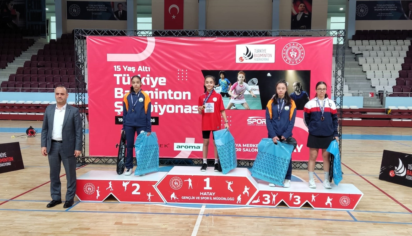 osmangazili badmintoncular turkiye sampiyonasinda parladi 1