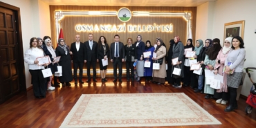 osmangazili-kadinlar-gelecege-artik-umutla-bakiyor-1PiYHb5b.jpg