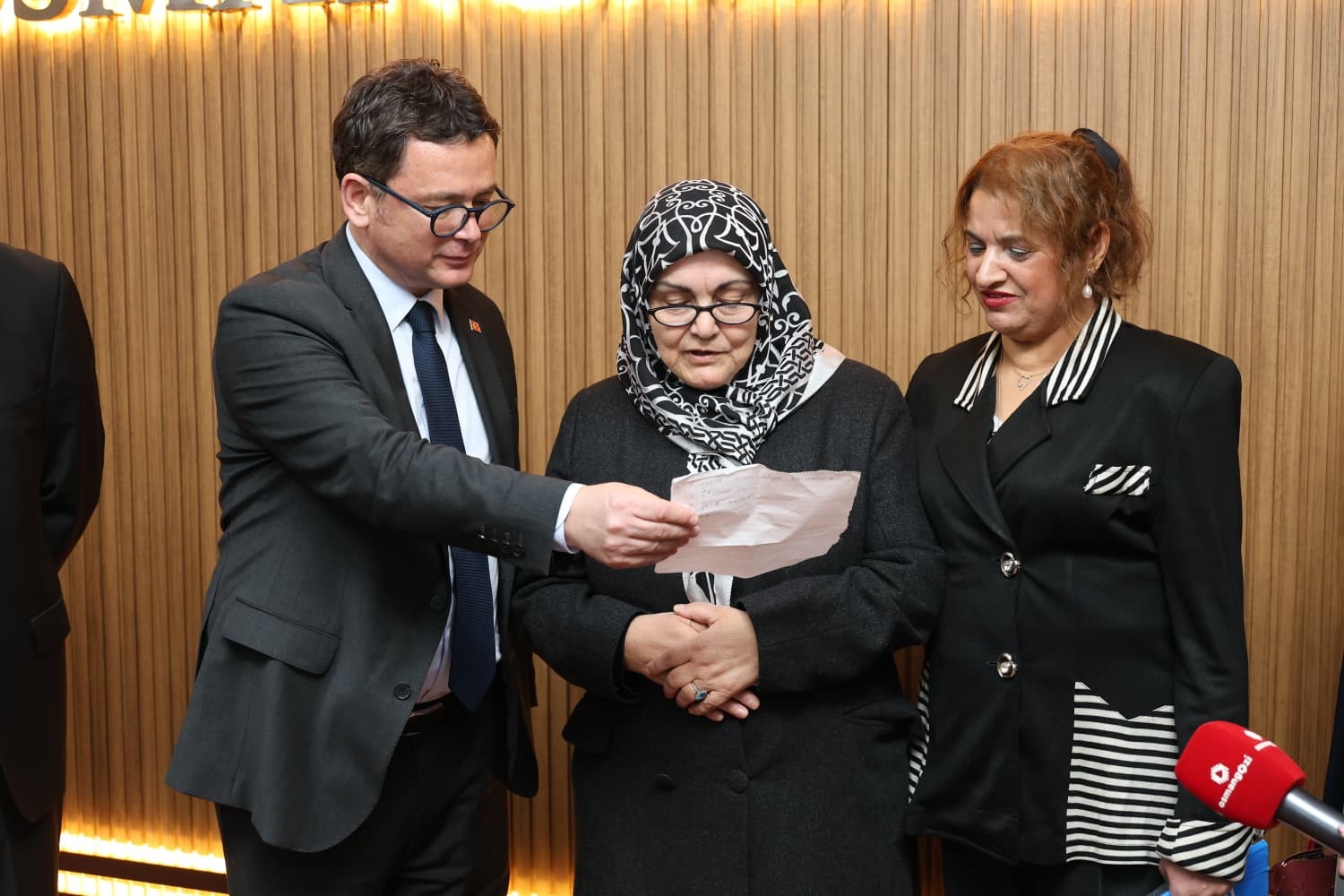 osmangazili kadinlar gelecege artik umutla bakiyor 3 dq7HZnGU