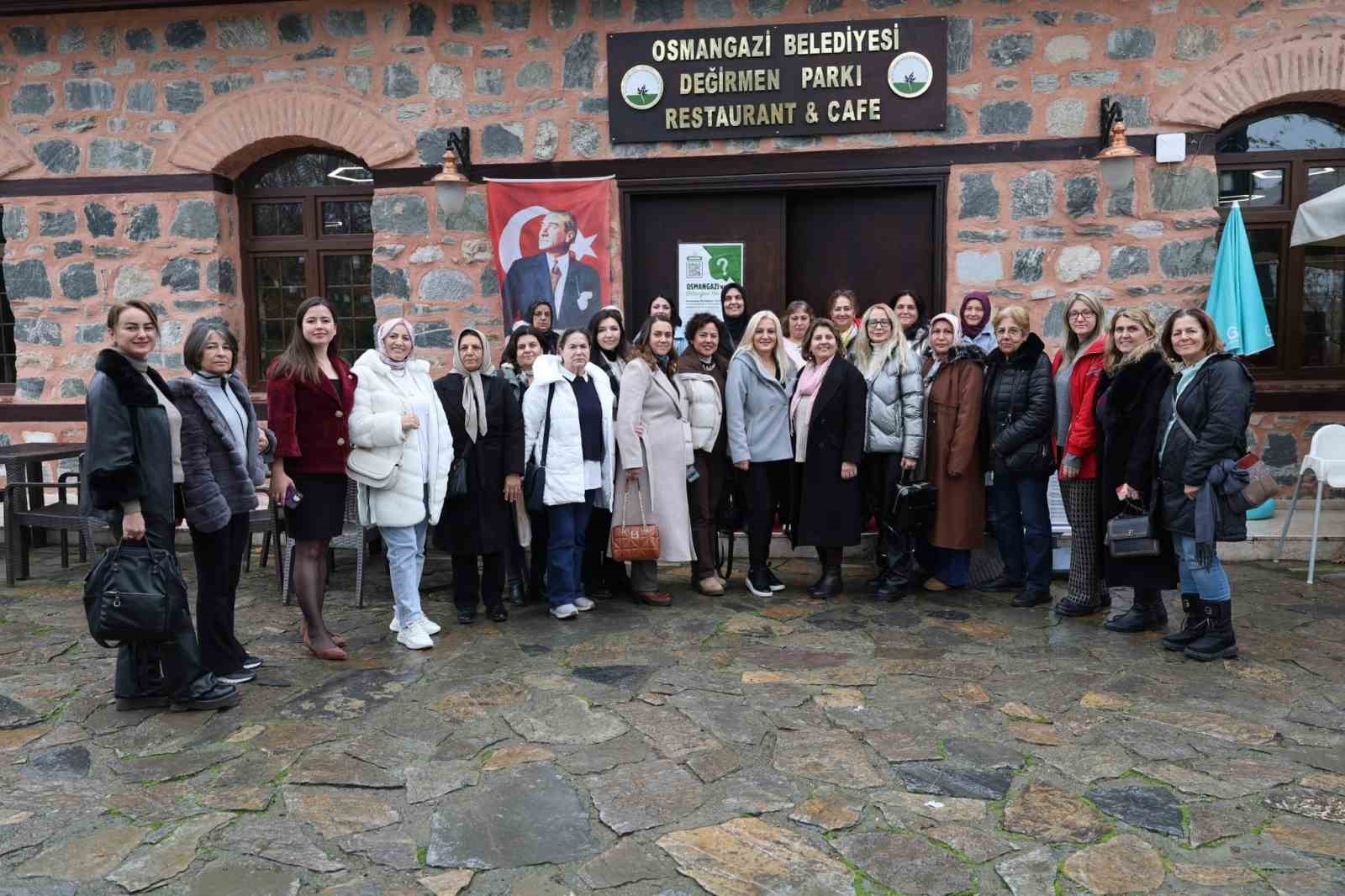 osmangazili kadinlar kultur turlariyla moral depoluyor 2 qJf2XFSD