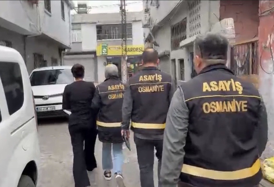 osmaniye merkezli 12 ilde dolandiricilik operasyonu 13 tutuklama 2 1QTefiup