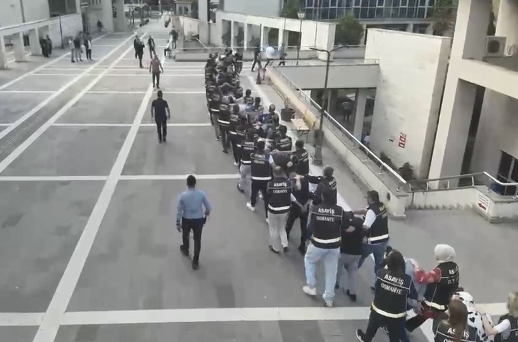 osmaniye merkezli 12 ilde dolandiricilik operasyonu 13 tutuklama 3 UfOWQbNf