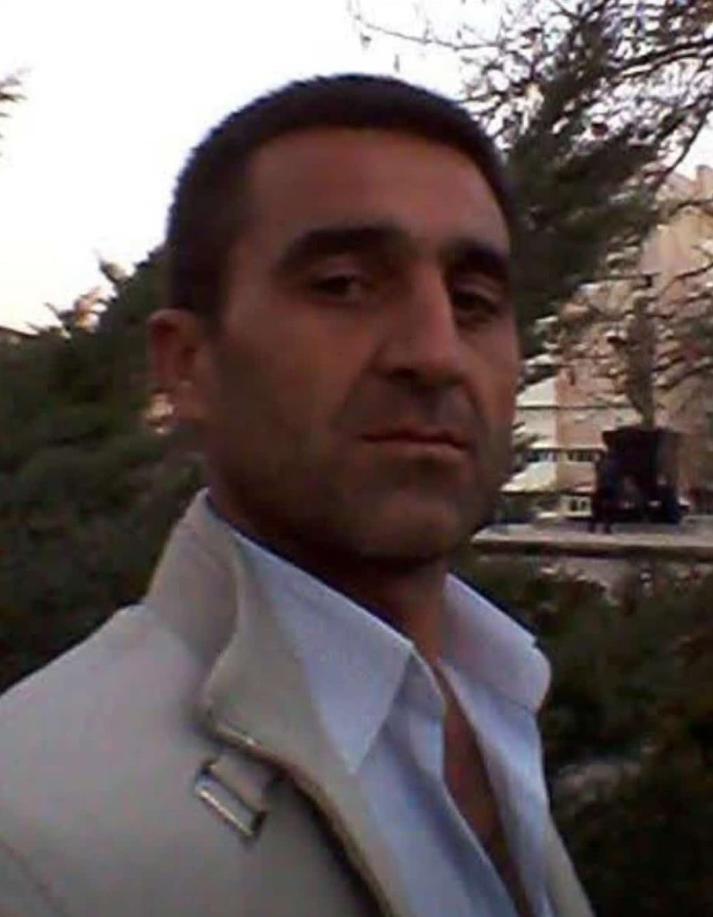 osmaniyede 5 kattan merdiven bosluguna dusen adam hayatini kaybetti 1 9plfAjLg