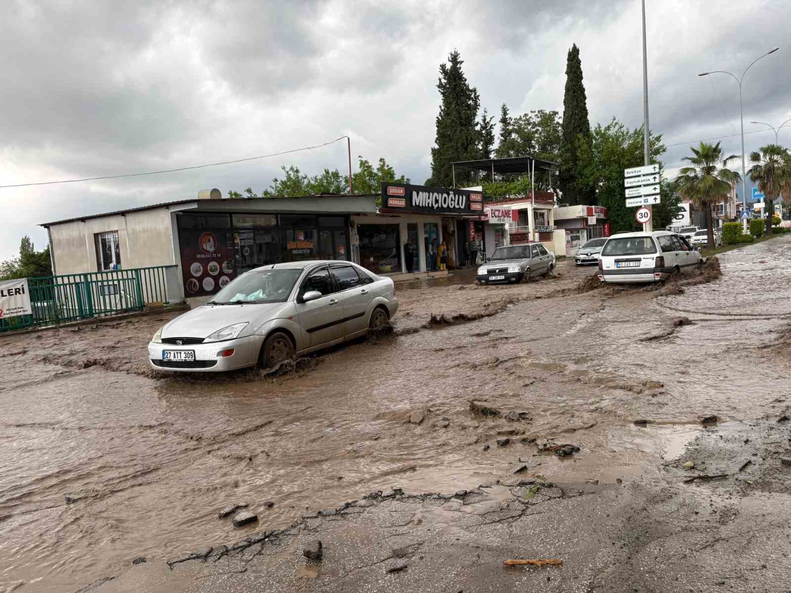 osmaniyede ayni gun icerisinde ikinci defa sel felaketi yasadi 1 XkybArLg