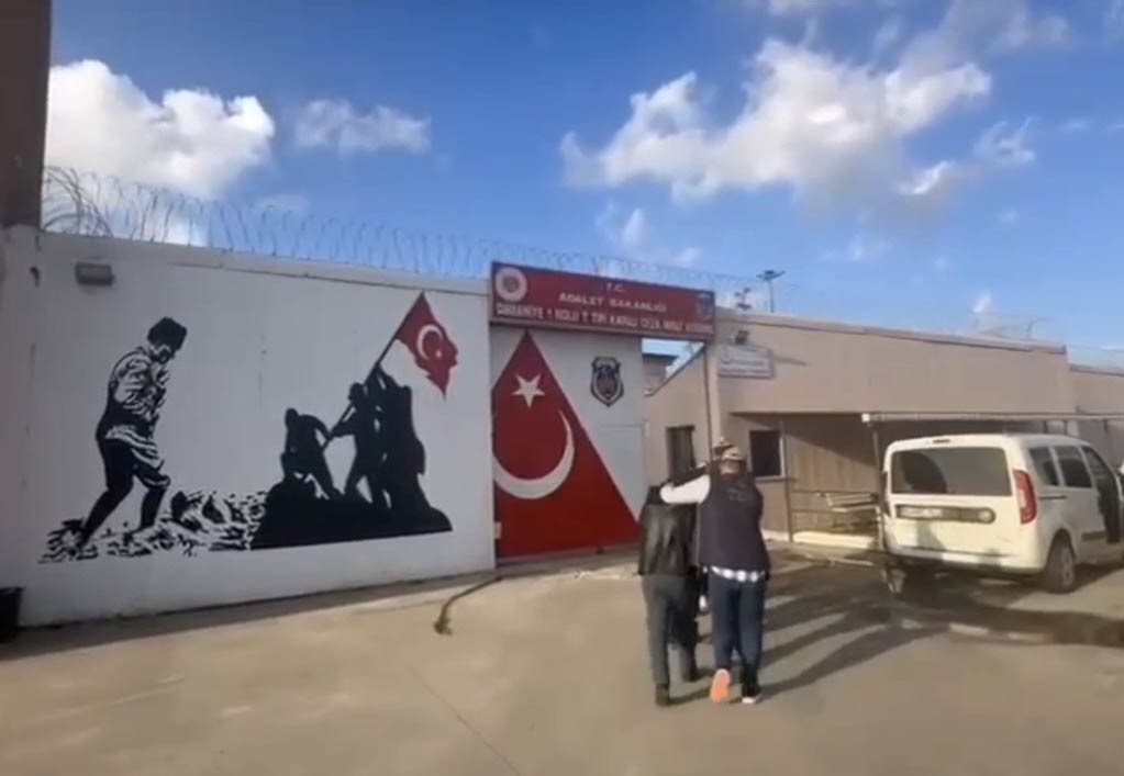 Osmaniye’de DEAŞ operasyonunda 4 tutuklama 8 osmaniyede deas operasyonunda 4 tutuklama 4 DsktEpXU