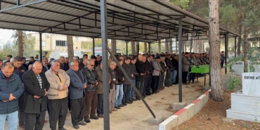 osmaniyede-feci-kazada-olen-3-kisi-son-yolculuguna-ugurlandi-Ct3fkmLy.jpg