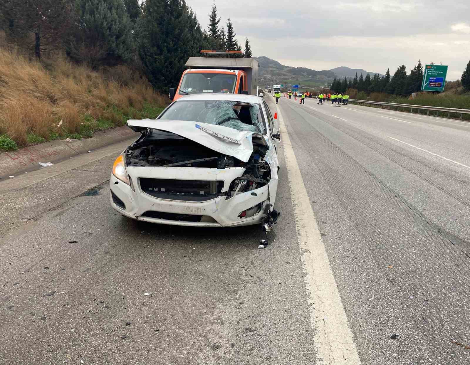 Osmaniye’de temizlik yapan işçilere otomobil çarptı: 1 ölü, 3 yaralı 6 osmaniyede temizlik yapan iscilere otomobil carpti 1 olu 3 yarali 2 QuVXm3HJ