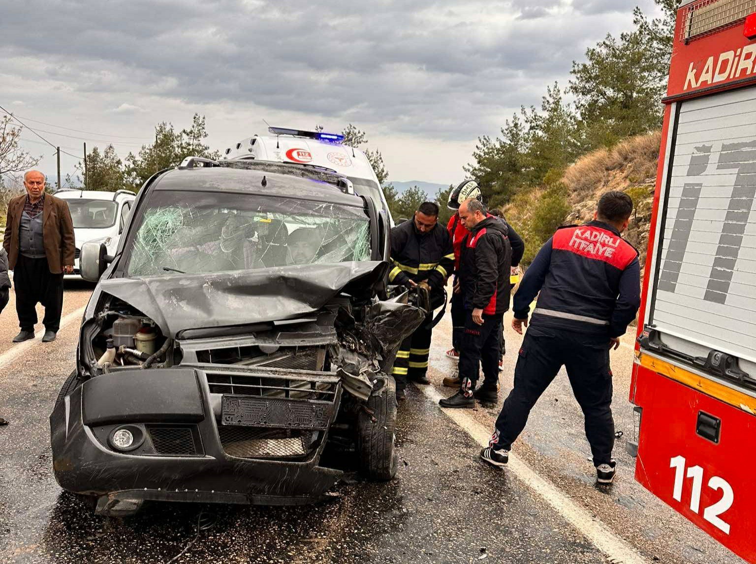 osmaniyede trafik kazasi 1 olu 3 yarali 2 6WJktGn1