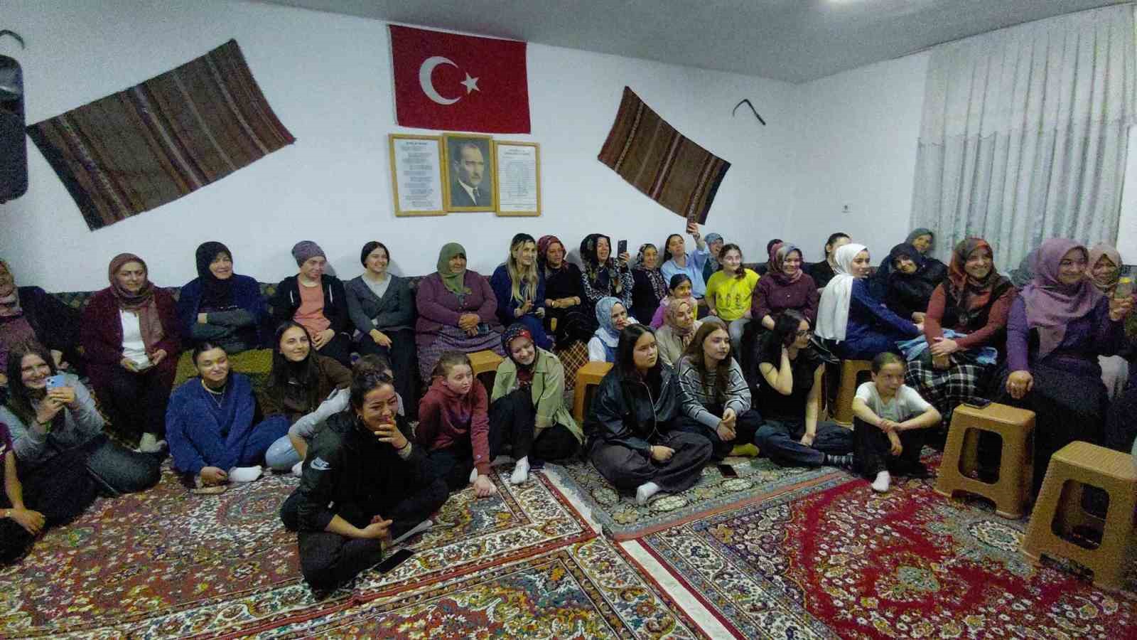 Osmanlı döneminden kalma geleneksel oyunlar yüzleri güldürdü 7 osmanli doneminden kalma geleneksel oyunlar yuzleri guldurdu 3 3sCTu5nd