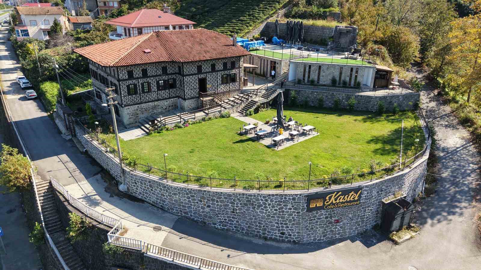 Osmanlı’dan Cumhuriyete tanıklık eden konak aile müzesine dönüştürüldü 12 osmanlidan cumhuriyete taniklik eden konak aile muzesine donusturuldu 8 iiBaa5TC