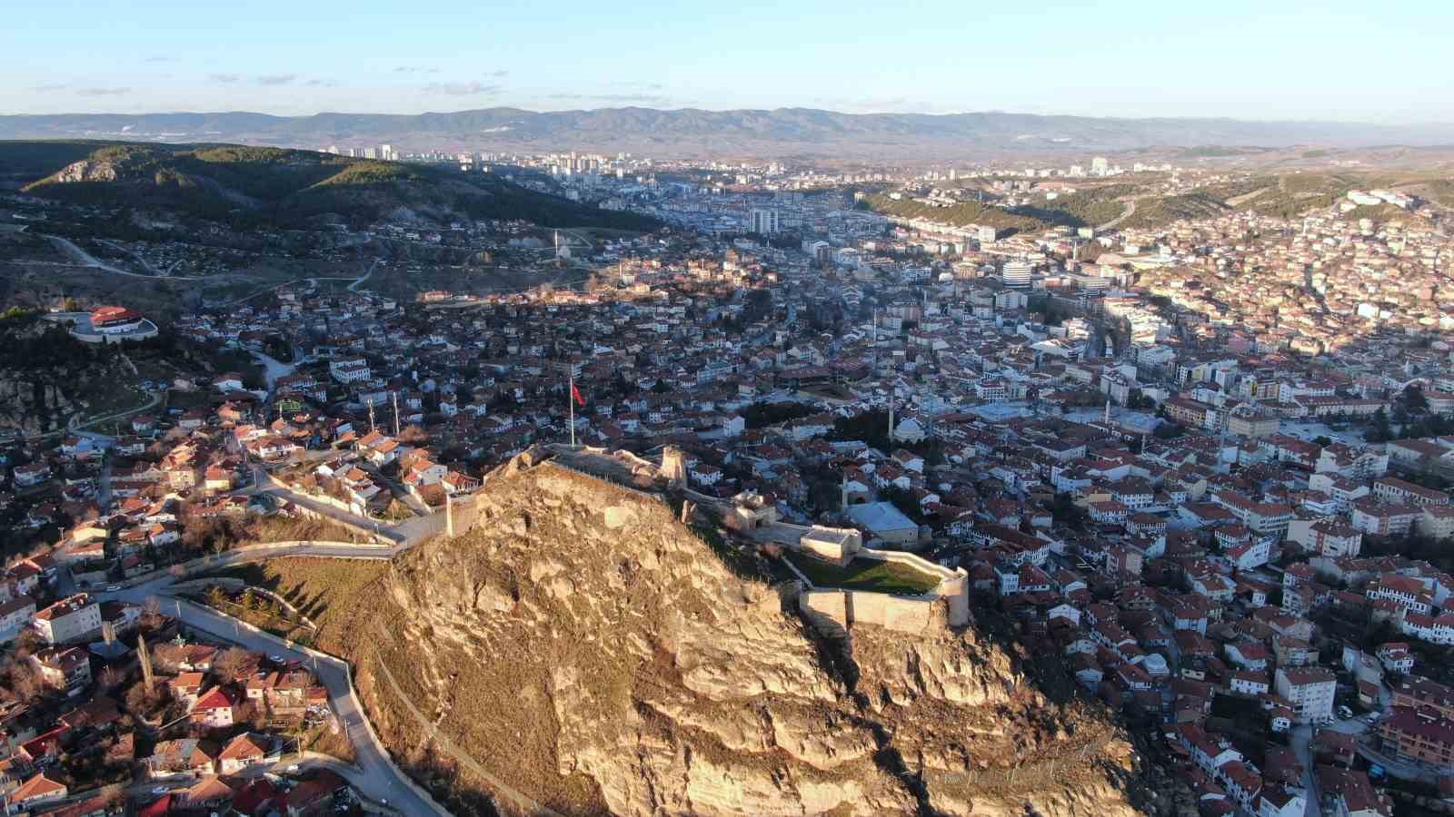 osmanlidan gunumuze ulasan gelenek tarihi kalede yasatiliyor 1 dcSLNc8a