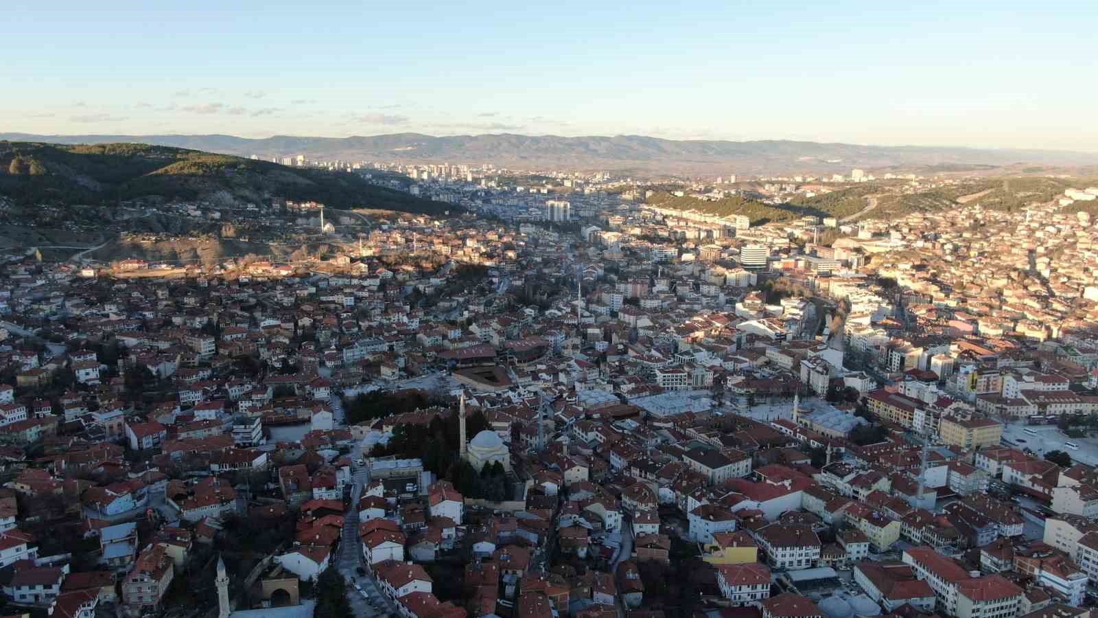 osmanlidan gunumuze ulasan gelenek tarihi kalede yasatiliyor 3 bELWIbd8