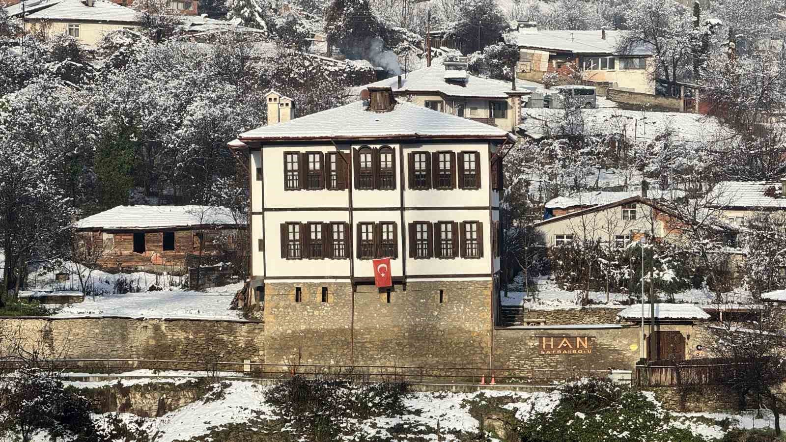 osmanlinin parmak izi safranbolu kar manzaralariyla mest etti 11 eOMPpasC