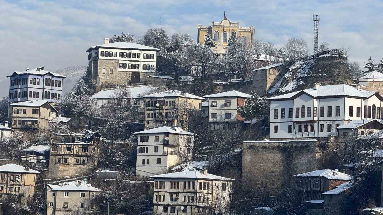 osmanlinin parmak izi safranbolu kar manzaralariyla mest etti 8 n7fqbMXY