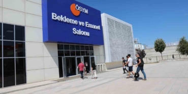osym-2025-yilinda-8-milyondan-fazla-adaya-sinav-hizmeti-verdi-2SRrHTlF.jpg