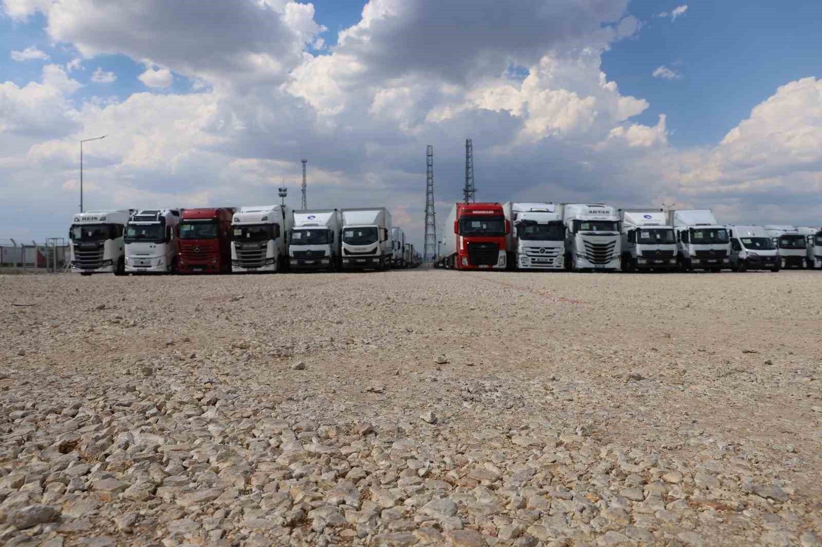osym baskani ersoy adaylarin sinav gununden once muhakkak sinav merkezlerini kontrol etmelerini tavsiye ediyorum CMLVzRpv