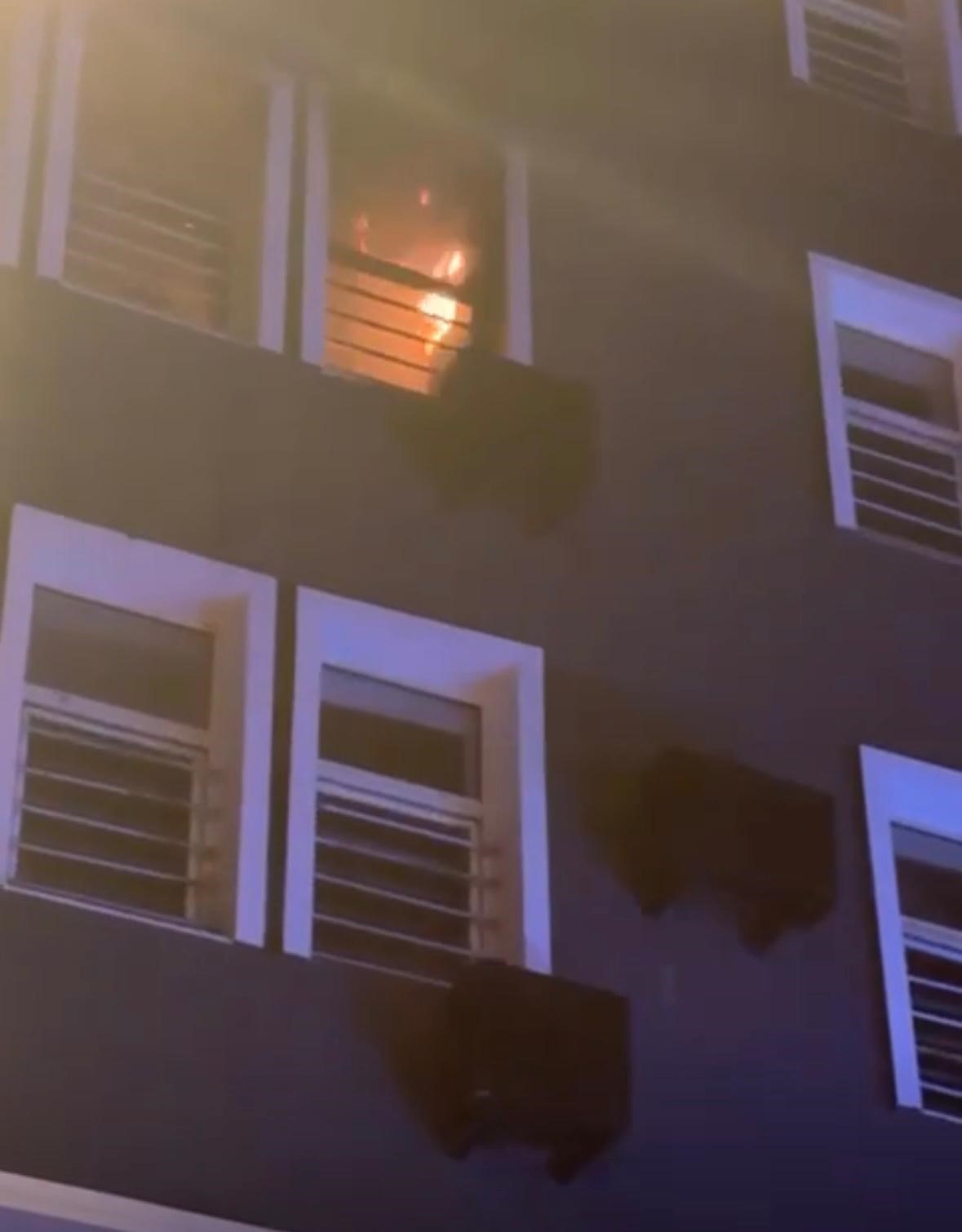 otel odasindaki yangin itfaiye ve 112yi alarma gecirdi 1 WEHzEDZN