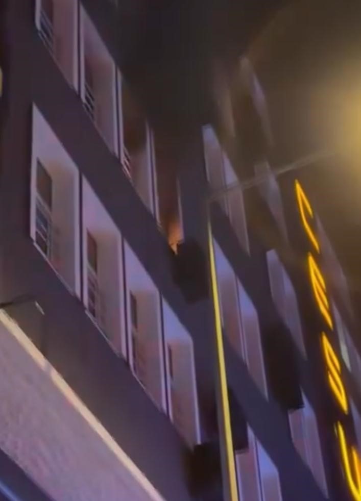 otel odasindaki yangin itfaiye ve 112yi alarma gecirdi 5 IJ7e4leC
