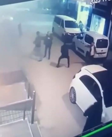 otel-sahibi-ve-oglunun-oldurulme-ani-goruntuleri-ortaya-cikti-mUbyRWG3.jpg