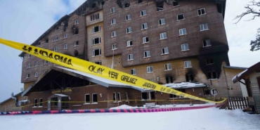 otel-yangini-davasinda-9-bakanlik-personeli-hakkinda-yurt-disi-cikis-yasagi-getirildi-MOAa9jJa.jpg