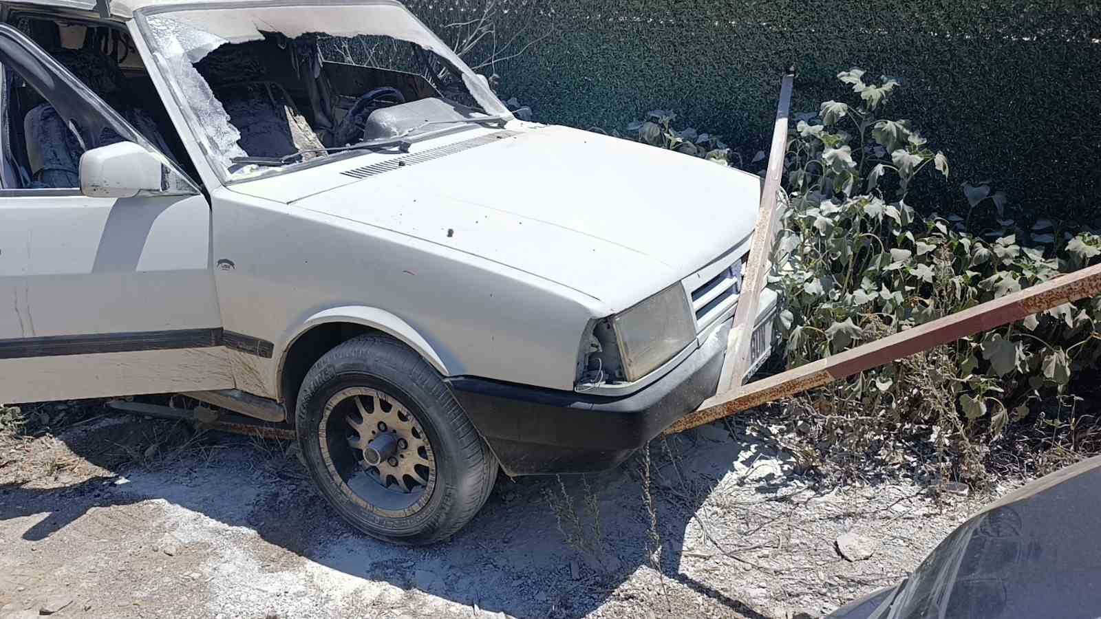 Otele ölçü almaya gitti, geri döndüğünde aracını yanmış halde buldu 6 otele olcu almaya gitti geri dondugunde aracini yanmis halde buldu 2 INYG65Zk