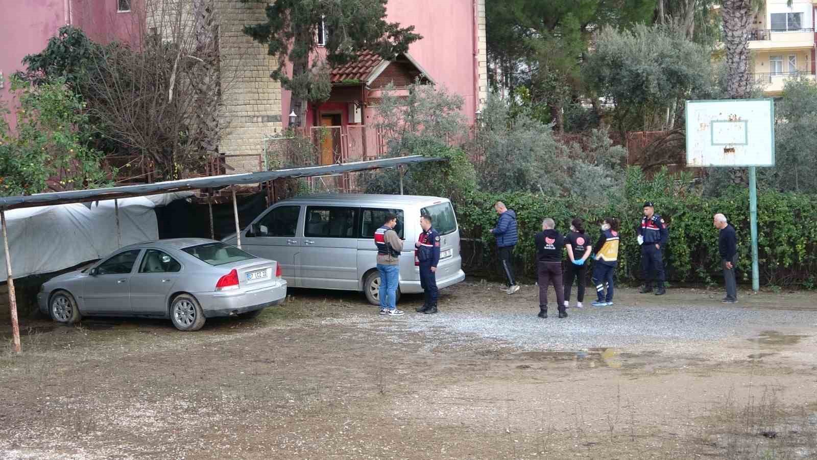 otelin otoparkinda bir kisi basindan vurulmus halde bulundu 6 QOOwhzTp