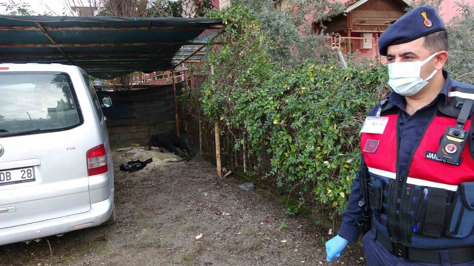 otelin otoparkinda bir kisi basindan vurulmus halde bulundu 7 kEDm2scb