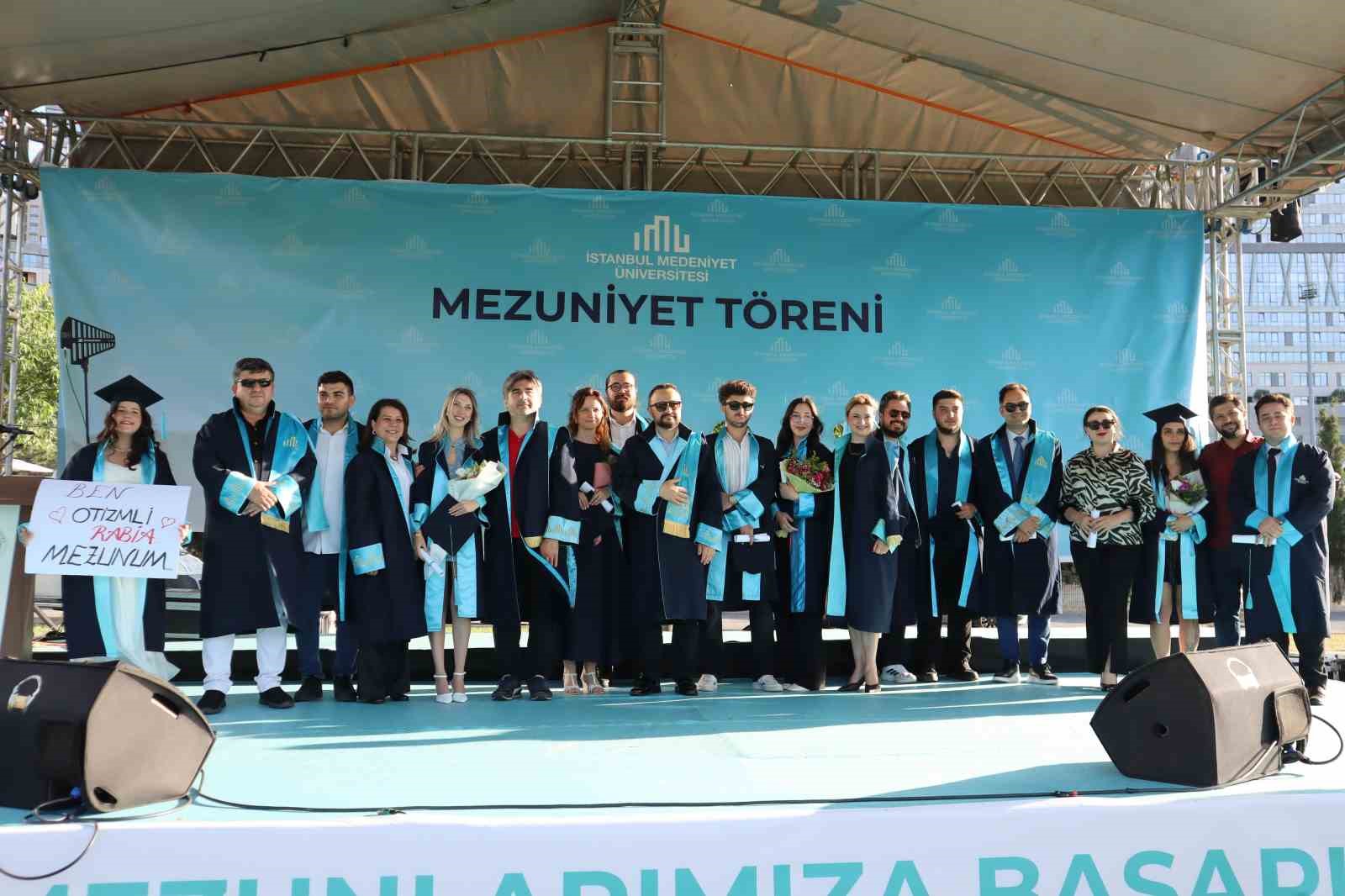 ’Otizm’ engel tanımadı, genç müzisyen üniversiteden mezun oldu 10 otizm engel tanimadi genc muzisyen universiteden mezun oldu 6 1gFwvFFj
