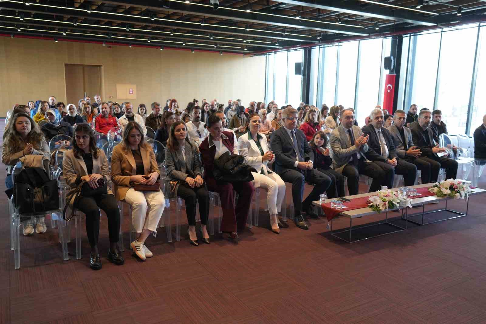 otizmde sosyal kabulun artirilmasi semineri 0 J6OFTmqc