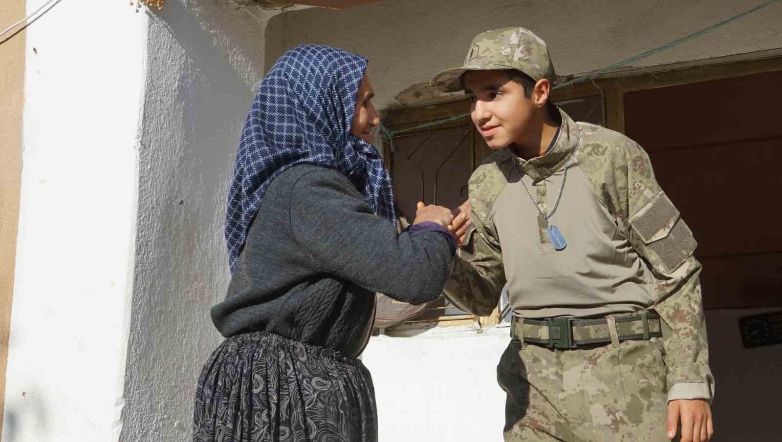 otizmli cocugun asker olma hayali gercek oldu 0 erj6VDeN