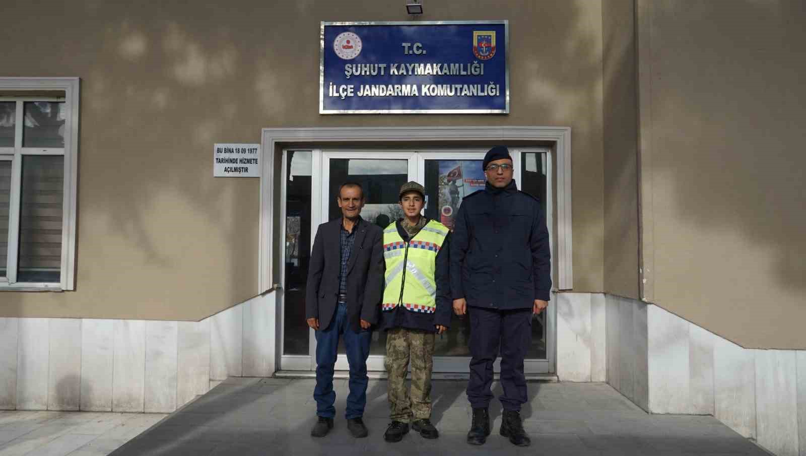 otizmli cocugun asker olma hayali gercek oldu 2 ZmMqFaGJ