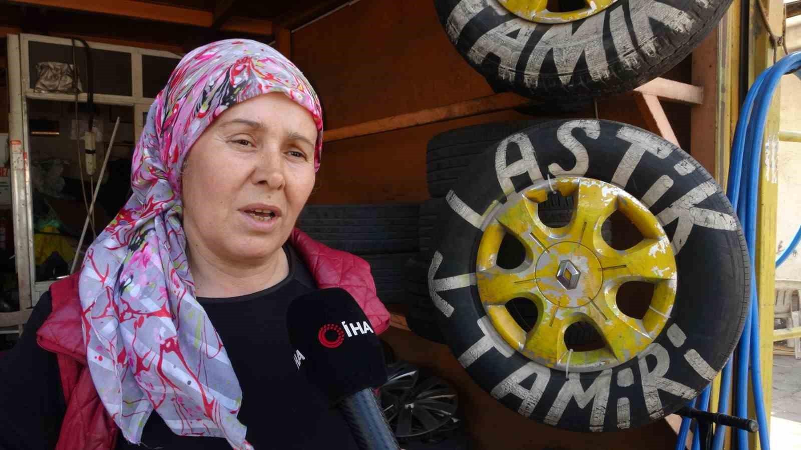 oto lastik tamirine kadin eli degdi elinde krikoyu goren soforler sasiriyor 8 3jint71P
