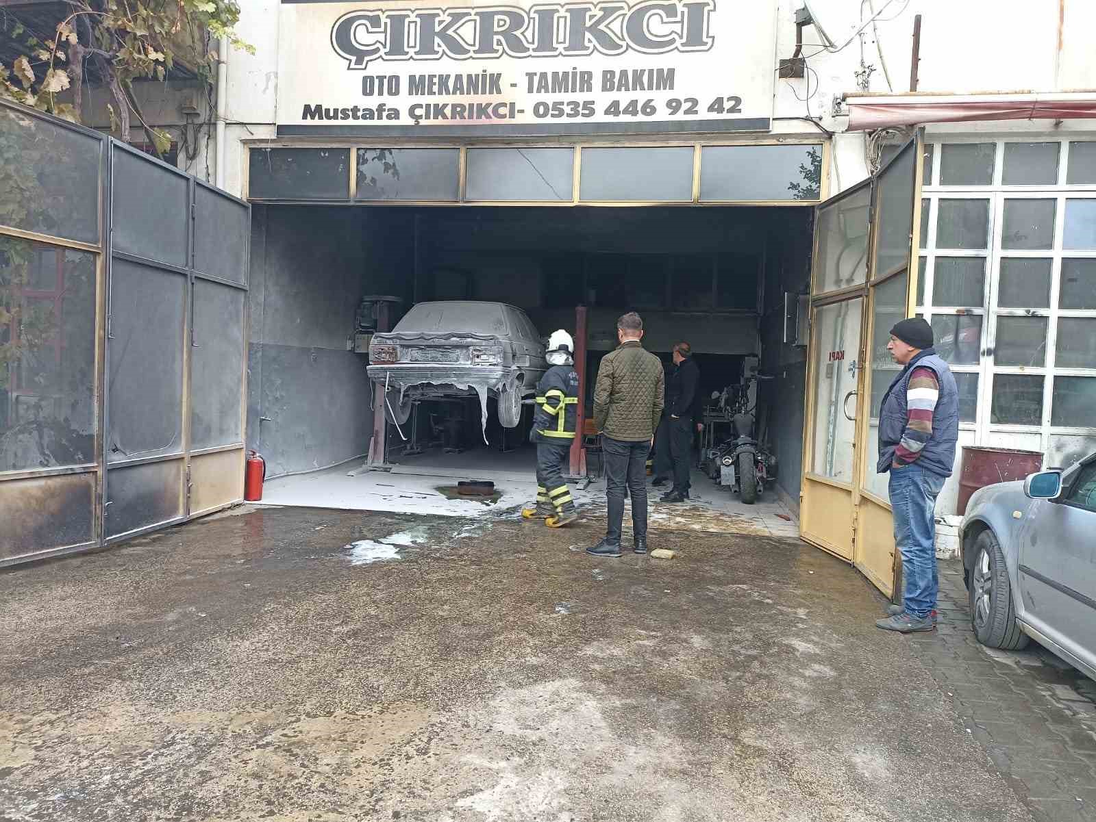 oto tamirhanesinde dehset anlari yanmaktan boyle kurtuldular 2 CZIZGU3a