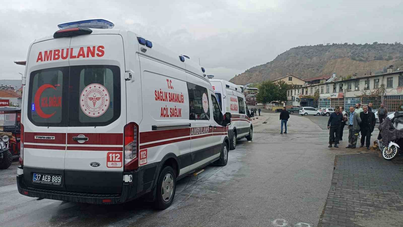 oto tamirhanesinde dehset anlari yanmaktan boyle kurtuldular 3 tvRJkcF4