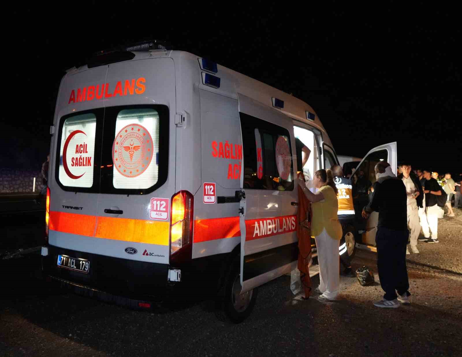 Otobüs kazasında yaralı sayısı 40’a yükseldi 5 otobus kazasinda yarali sayisi 40a yukseldi 1 5Z4UE8kt