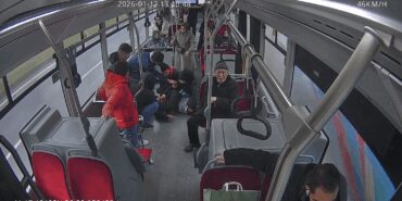 otobus-soforu-rahatsizlanan-yolcuyu-hastaneye-yetistirdi-aDviJ5gv.jpg