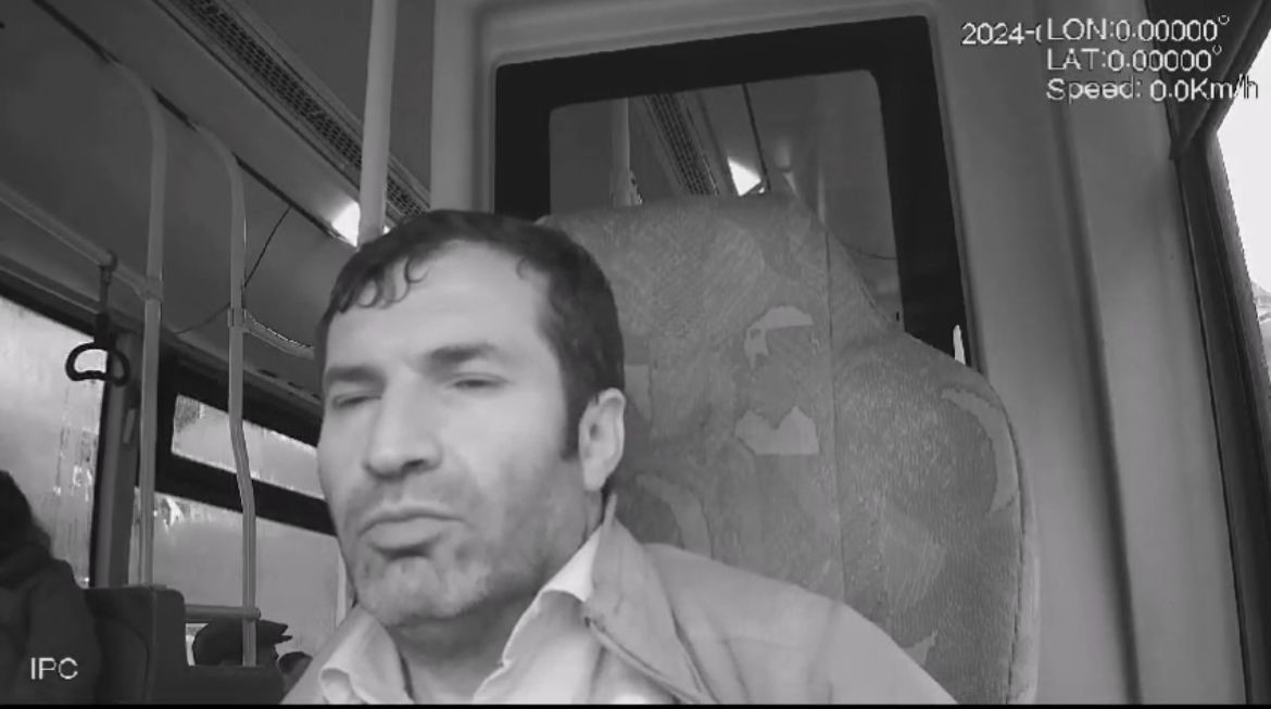 otobus soforu uykuya daldi onundeki araca carpti lise ogrencisi iki aracin arasinda boyle sikisti vpvWTAJ3