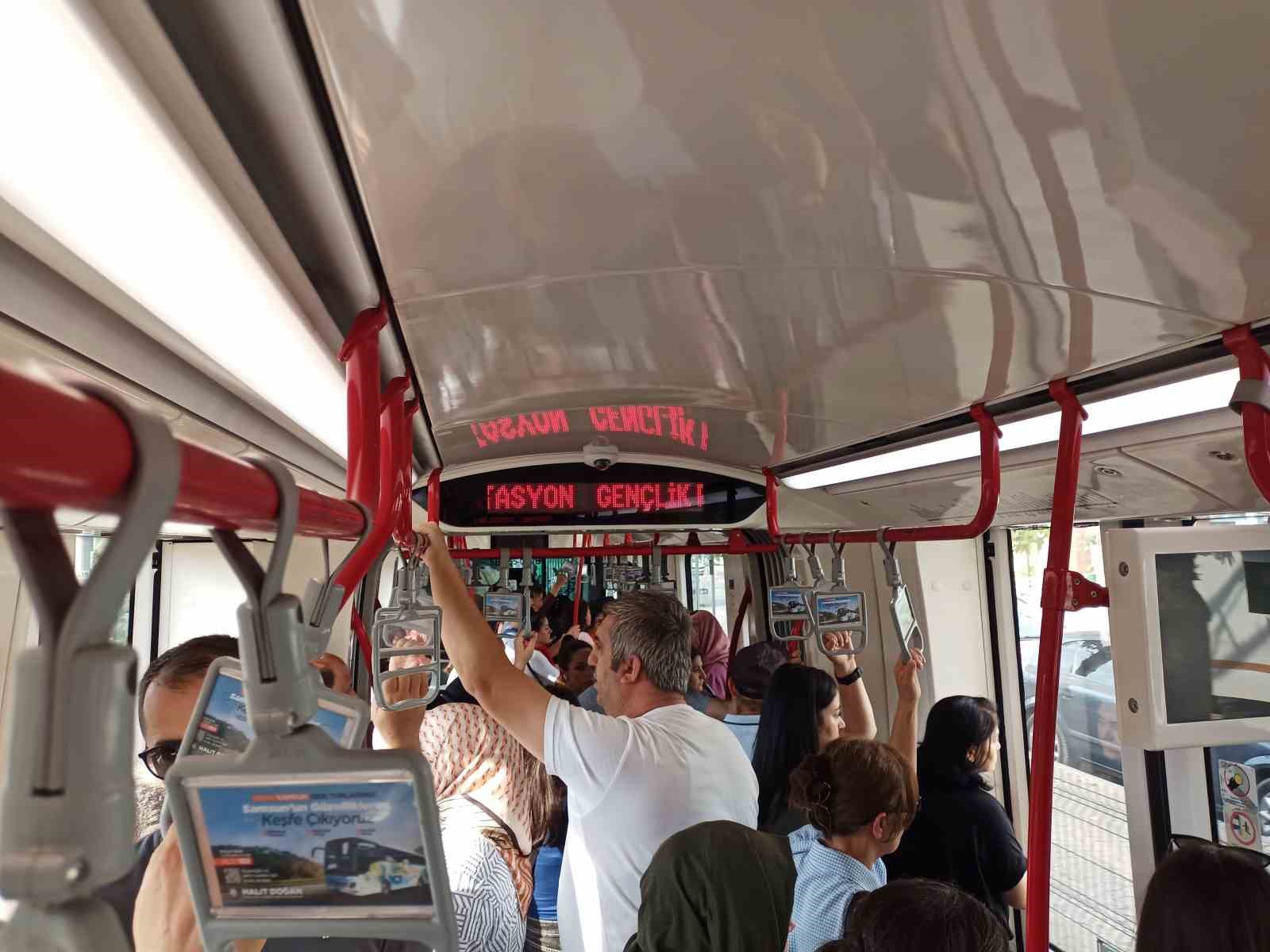 otobus ve tramvayda yogunluk artti gunluk yolcu sayisi 200 bine dayandi 3