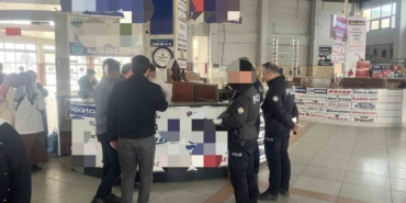otobuste-sigara-tartismasi-cezayla-bitti-tkN61H4U.jpg