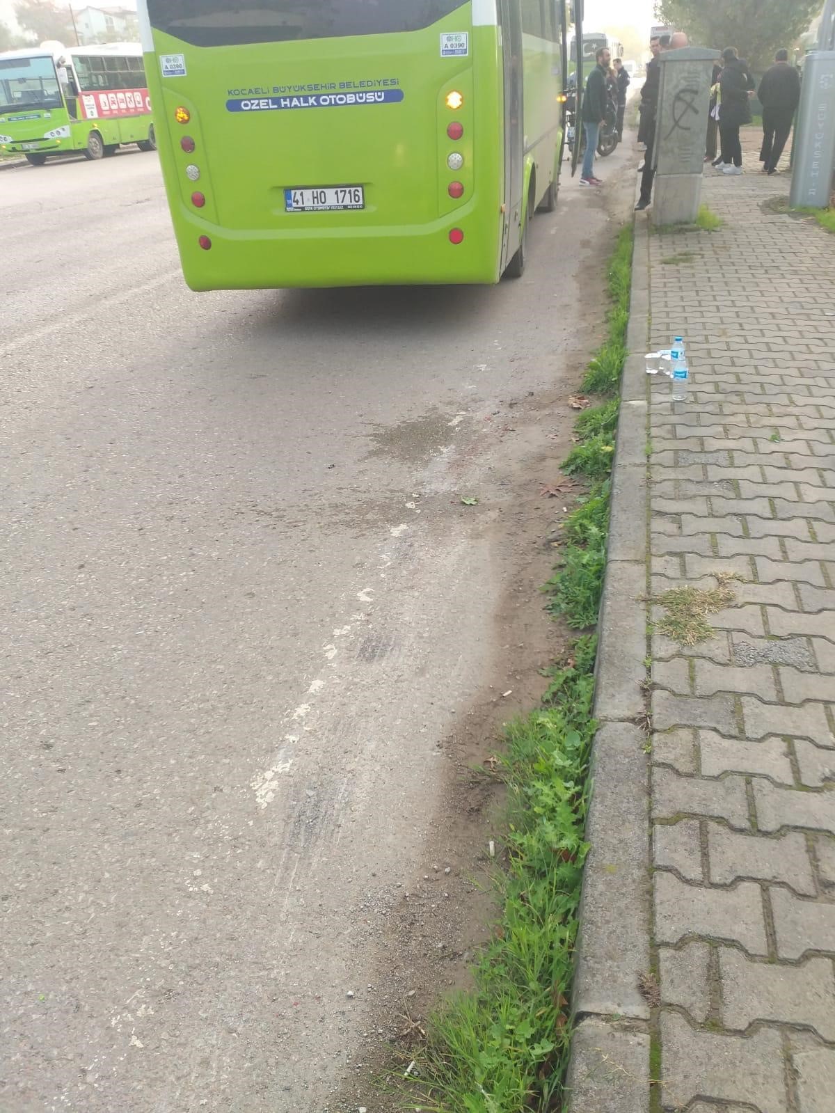 otobusun altinda suruklenen kadindan aci haber 4 8HQH4La8