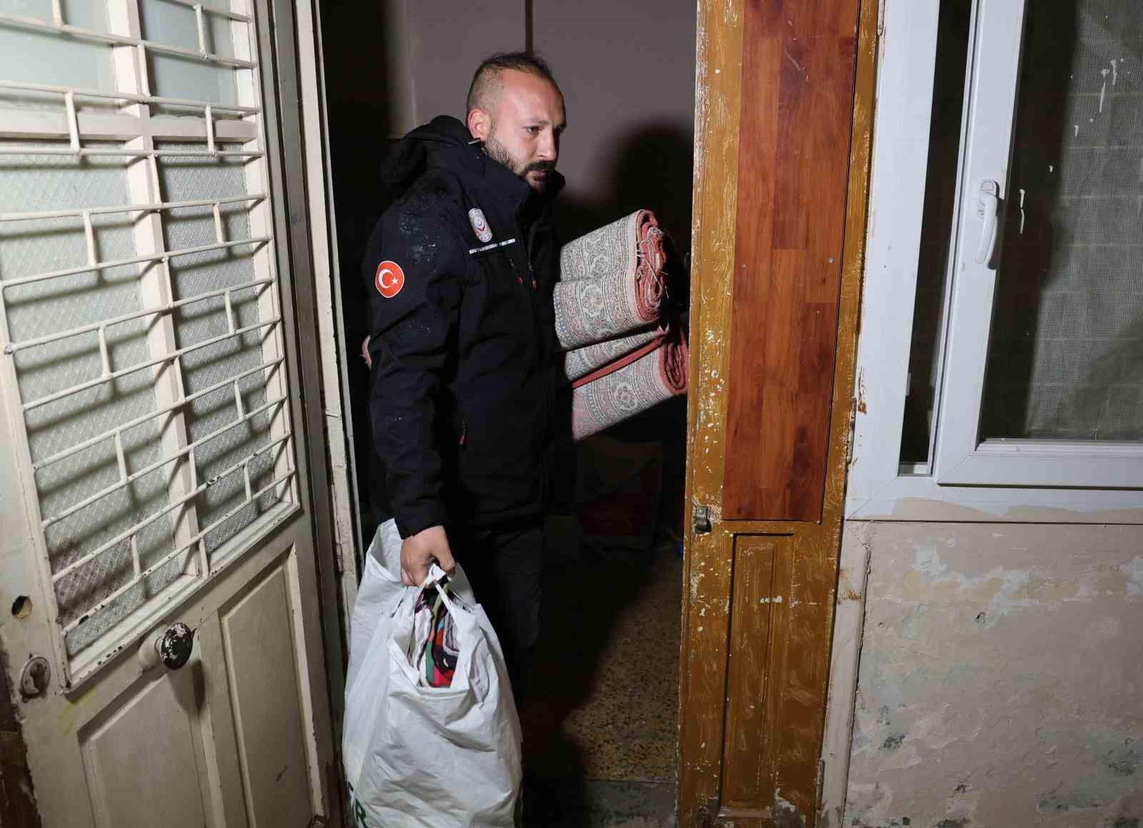otogarda soyledikleriyle yurekleri daglayan cocuk ve ailesi yeni evlerine kavustu 5 1RgiEjDD