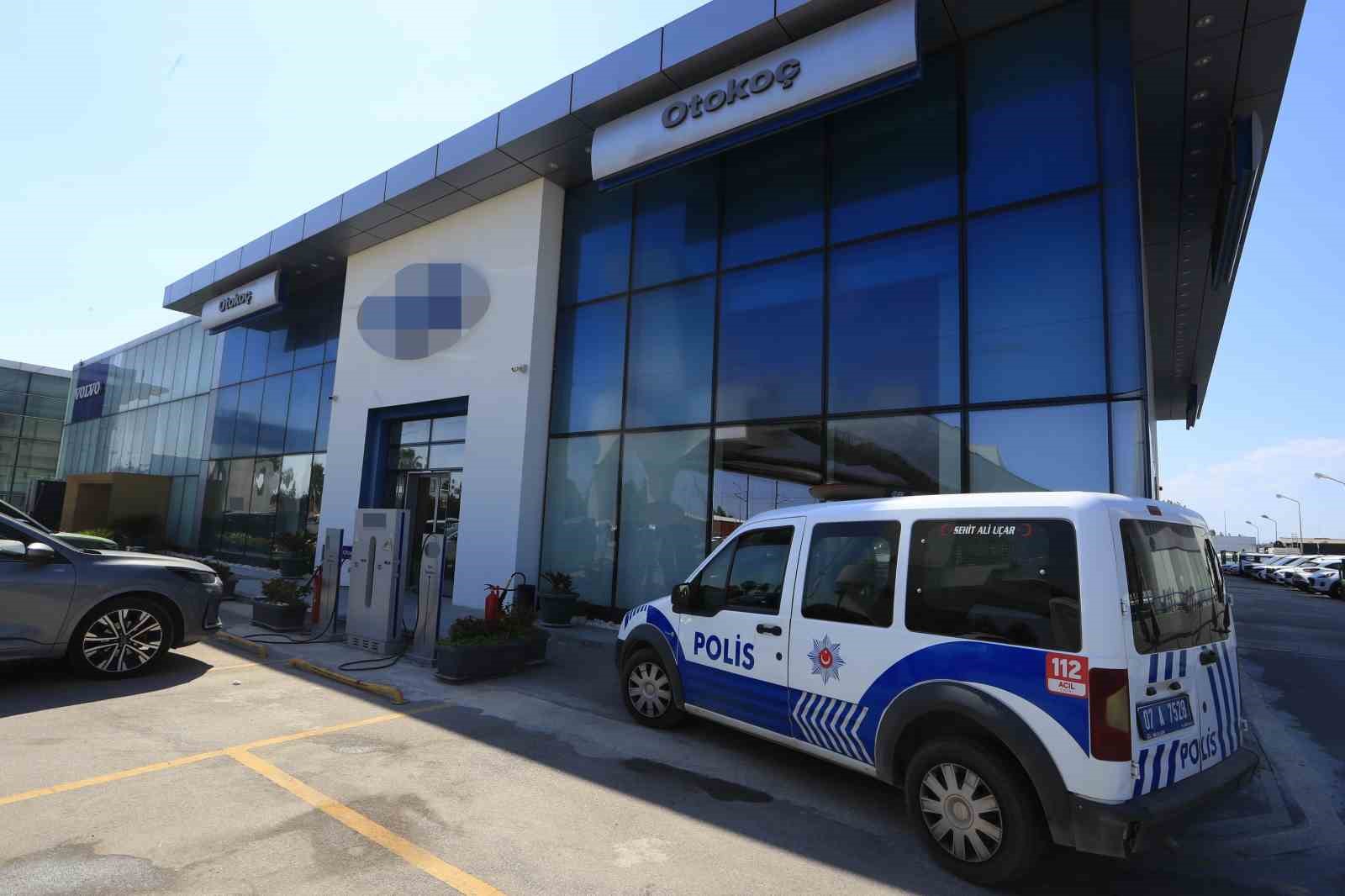 Otokoç yetkili servisine silahlı saldırıda 2 tutuklama, 1 ev hapsi 7 otokoc yetkili servisine silahli saldirida 2 tutuklama 1 ev hapsi 3