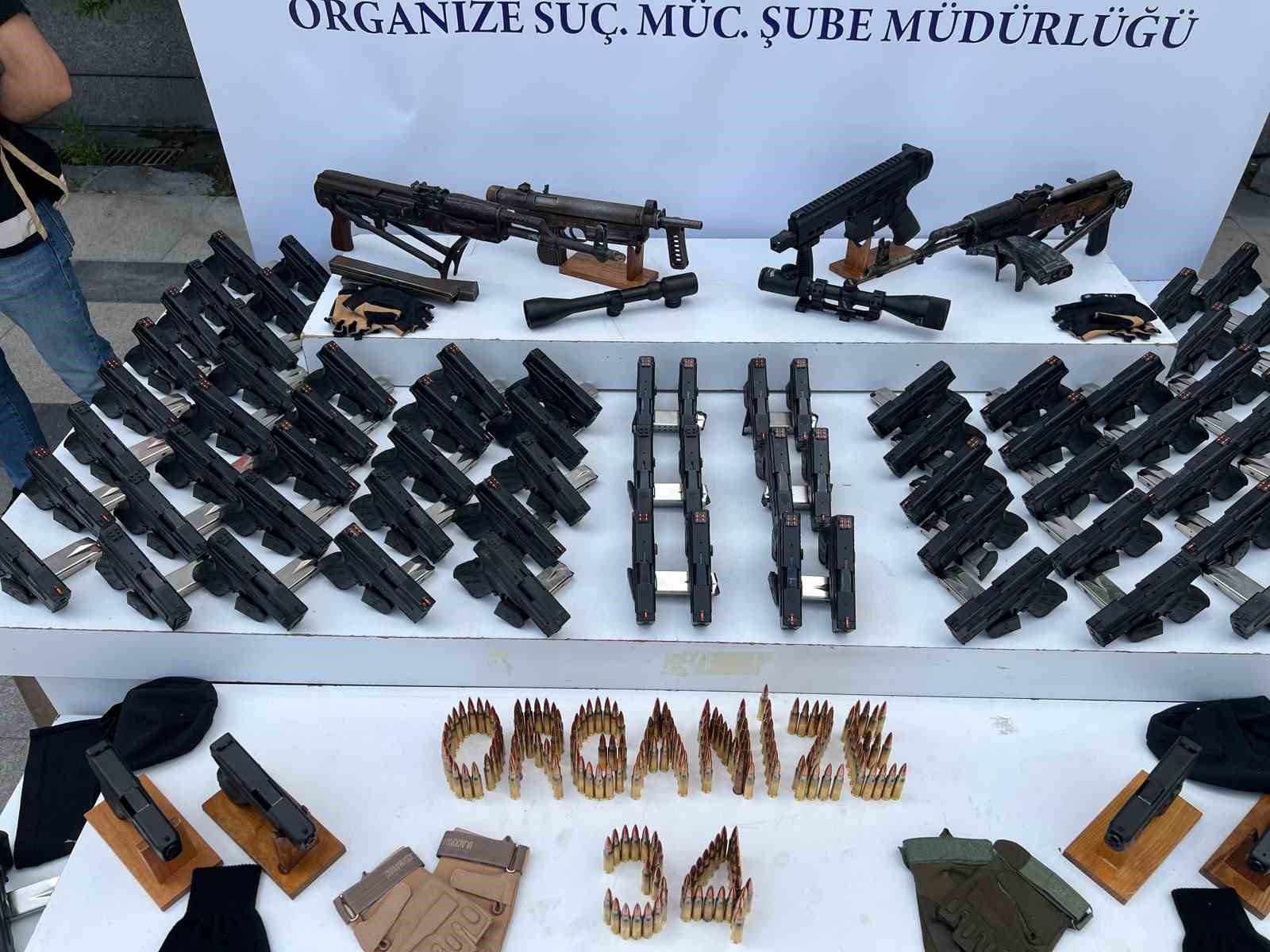 Otokoç’a silahlı saldırı ve Can Polat cinayetinde sıcak gelişme: Uzun namlulu silah ve tabancalar ele geçirildi 5 otokoca silahli saldiri ve can polat cinayetinde sicak gelisme uzun namlulu silah ve tabancalar