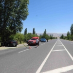otomobil-agaca-carpti-2-olu-4-agir-yarali-1WL61m5p.jpg