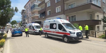 otomobil-apartman-bahcesine-uctu-faciadan-donuldu-puxAuz9E.jpg
